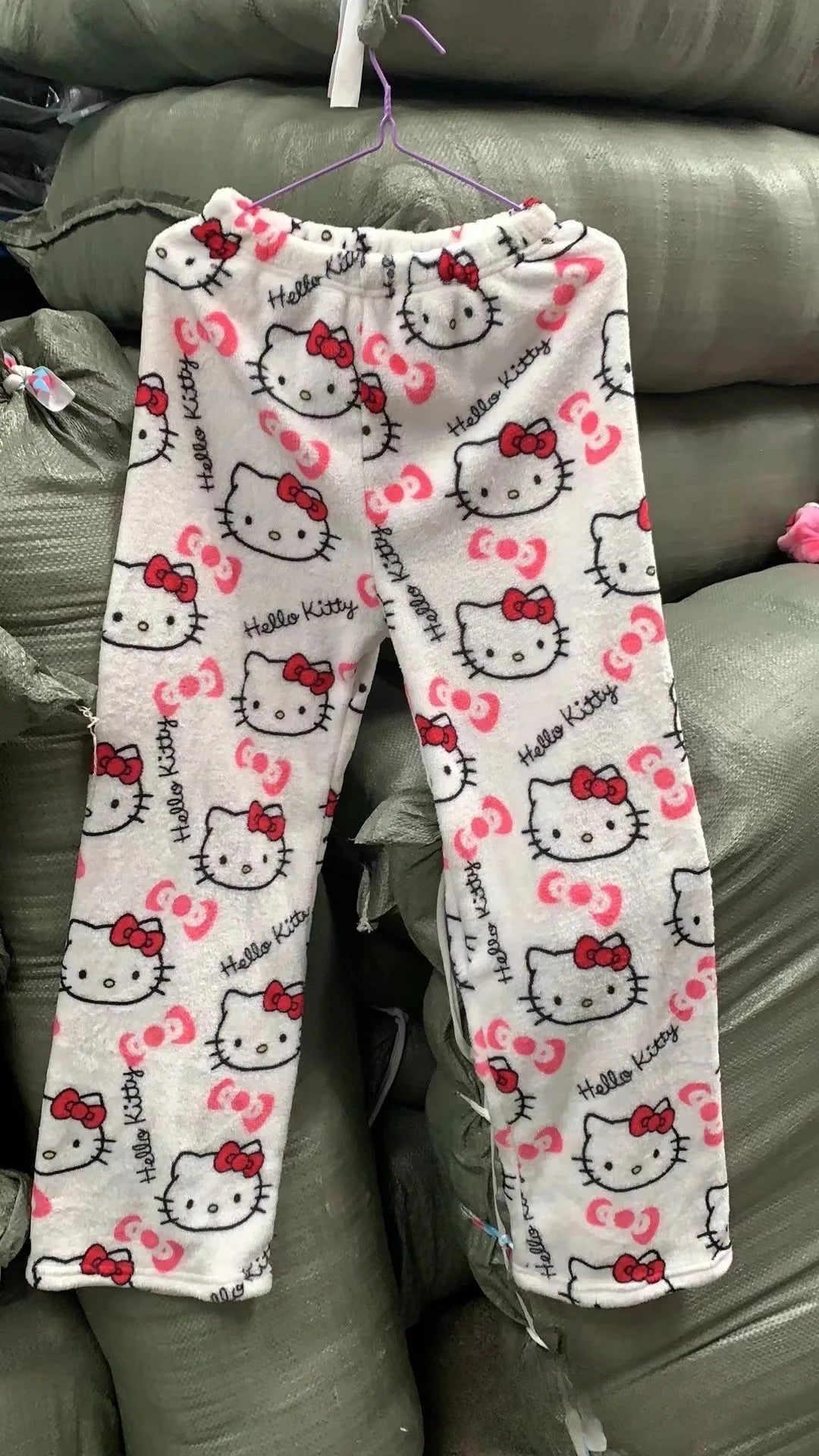 Pantalon Lounge Hello Kitty – Douceur Infinie (9 Variantes)